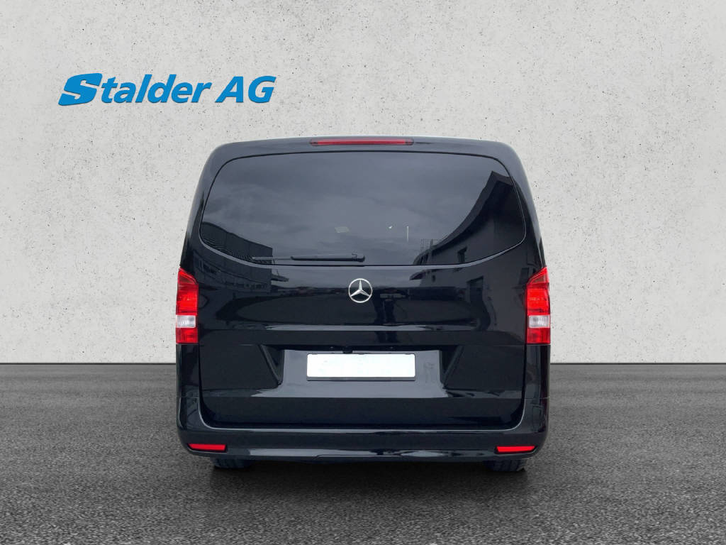 MERCEDES-BENZ Vito 116 CDI Lang Select Tourer 4 Matic-image-4