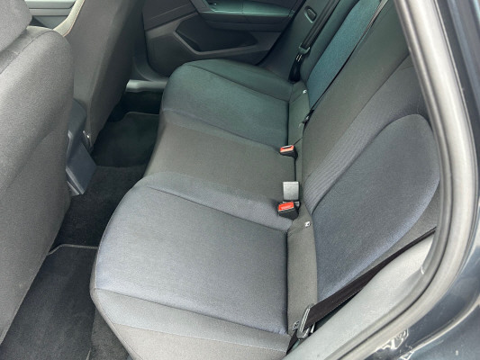 SEAT Ibiza 1.0 EcoTSI FR DSG-image-8