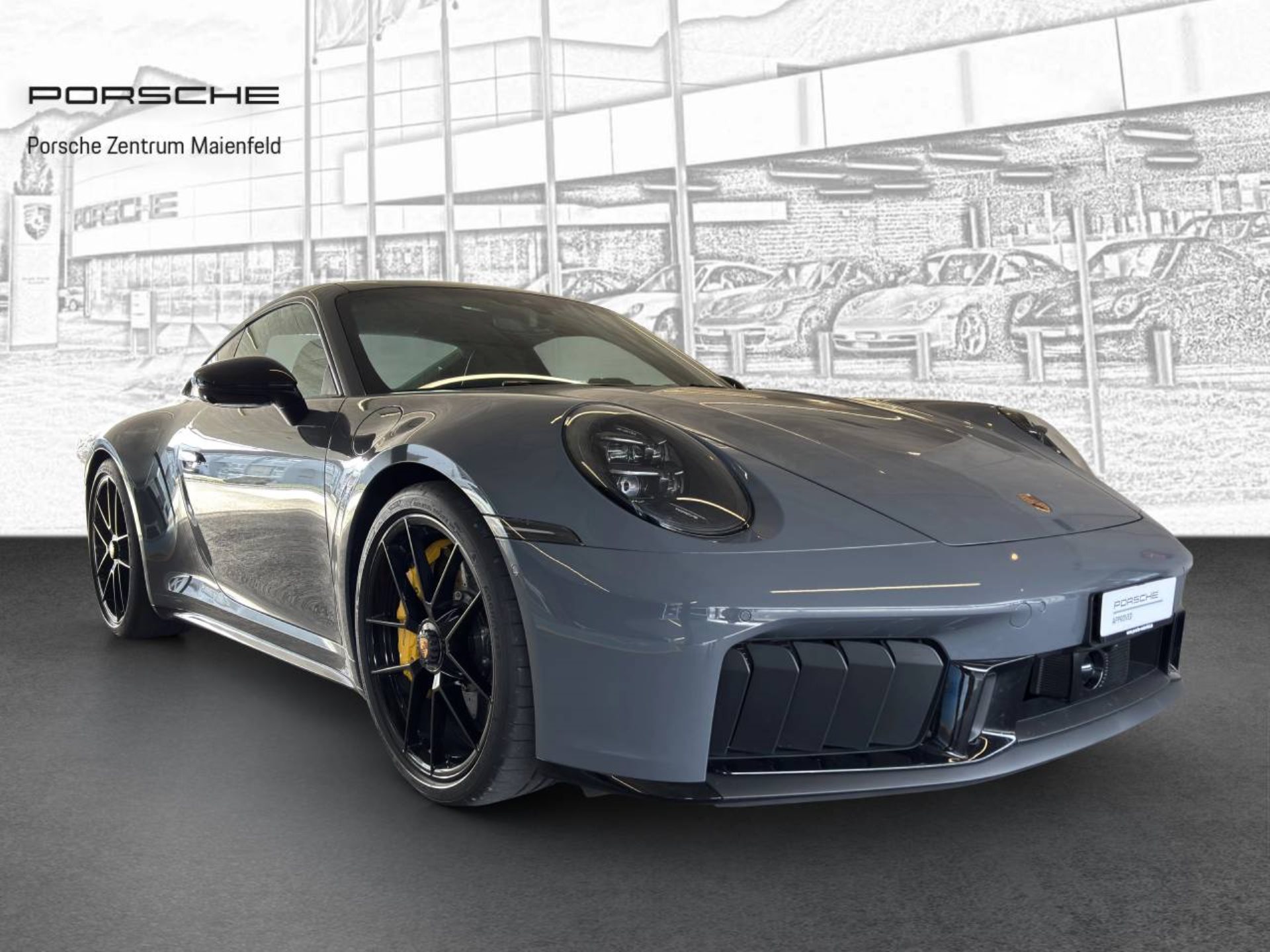 PORSCHE 911 Carrera GTS-image-8