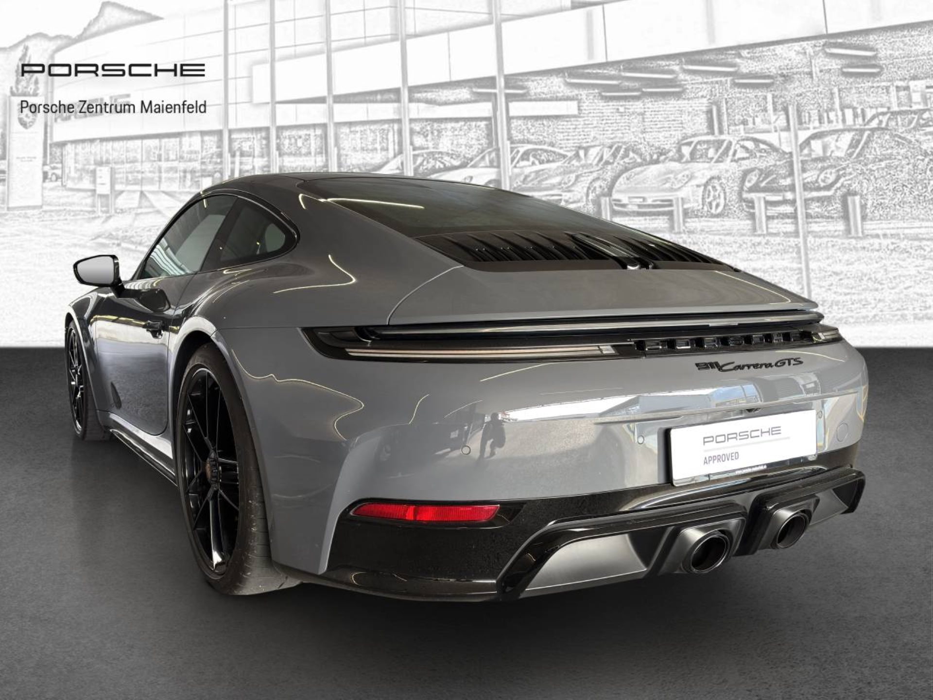 PORSCHE 911 Carrera GTS-image-2