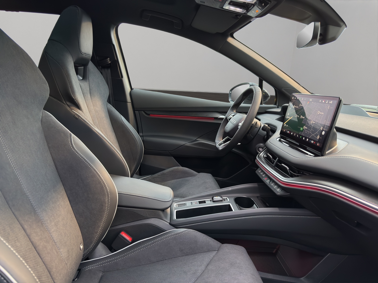 SKODA Enyaq 85x Sportline 4x4-image-14