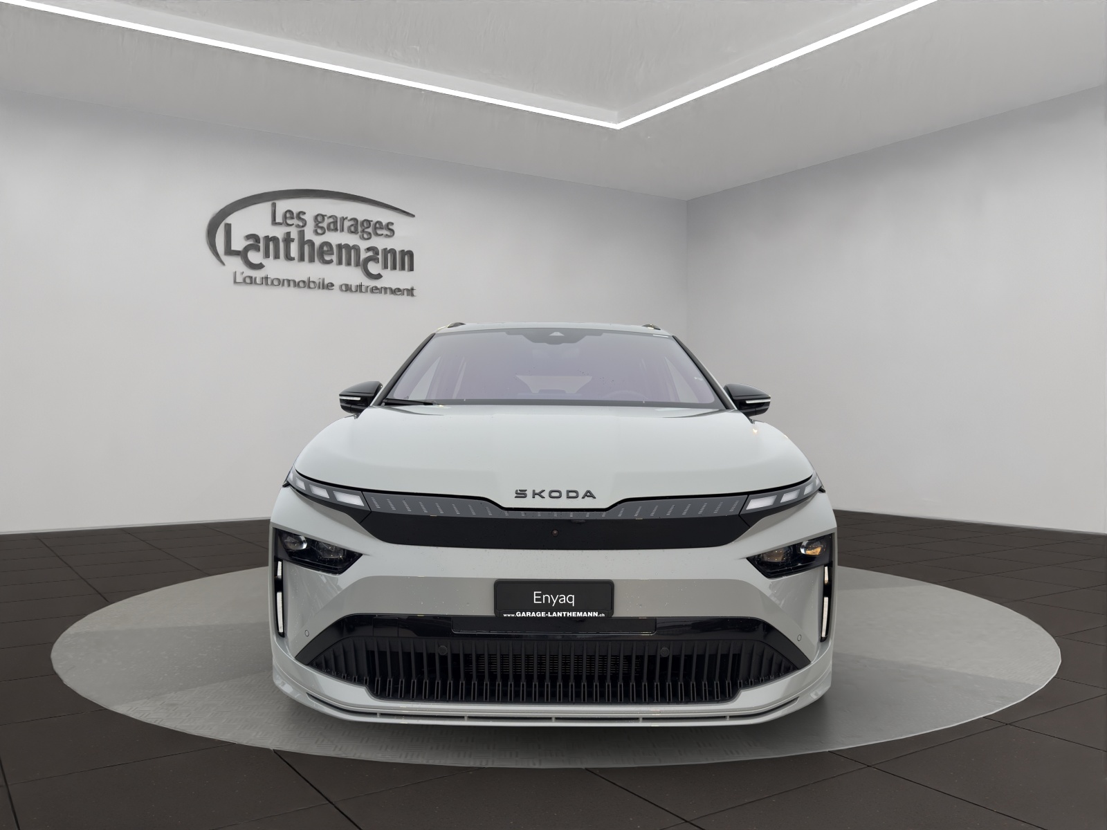SKODA Enyaq 85x Sportline 4x4-image-3