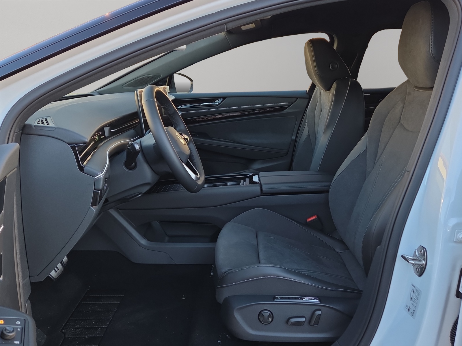 VW ID.7 Tourer Pro S 86 kWh Pro S United-image-5