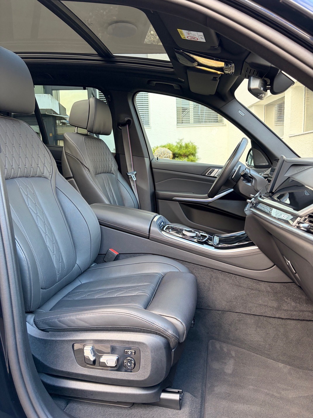 BMW X5 xDrive 48V 30d M Sport Pro Steptronic-image-5