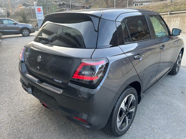 SUZUKI Swift 1.2 Sakura Top Hybrid CVT-image-5