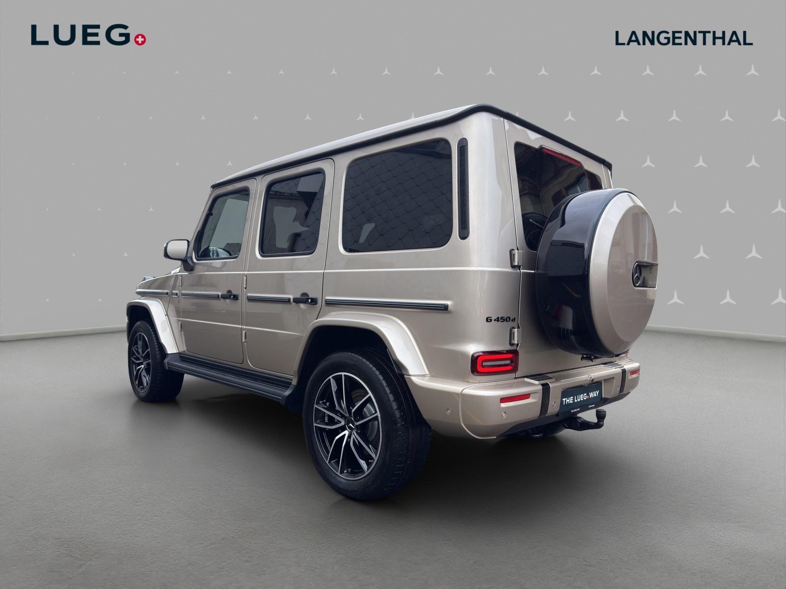 MERCEDES-BENZ G 450d 9G-Tronic-image-2