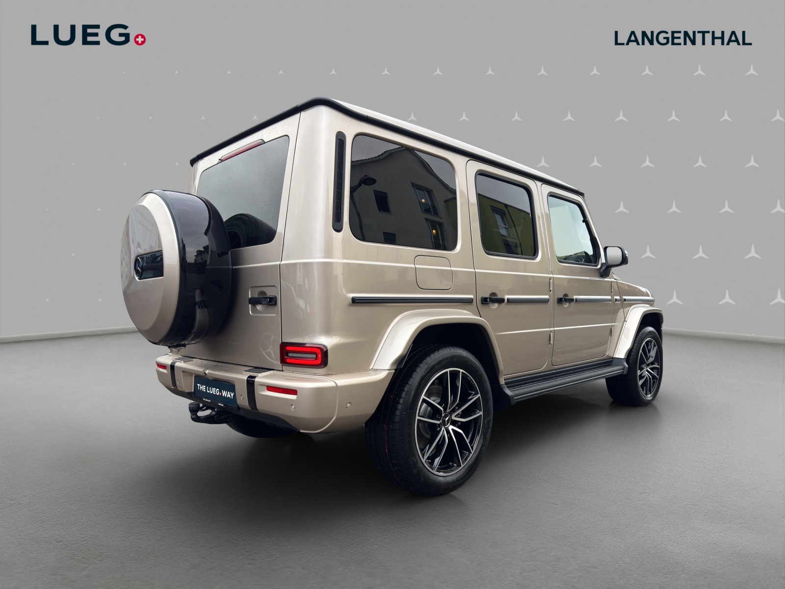 MERCEDES-BENZ G 450d 9G-Tronic-image-4