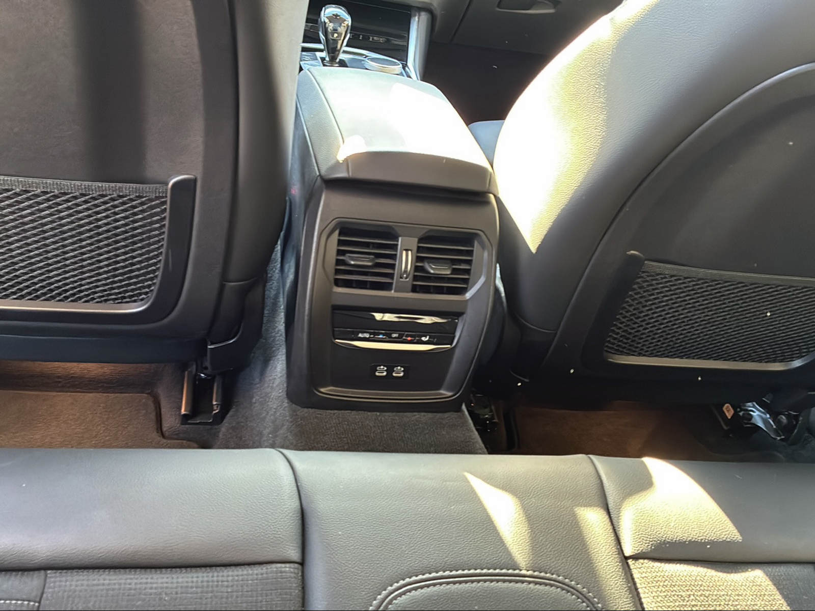 BMW 3er Reihe G21 Touring 330e xDrive-image-14