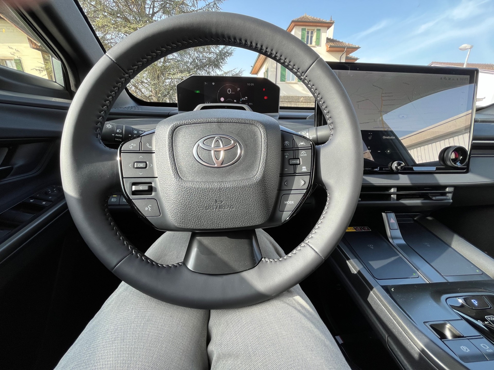 TOYOTA C-HR+ 77 kWh Style AWD-image-10