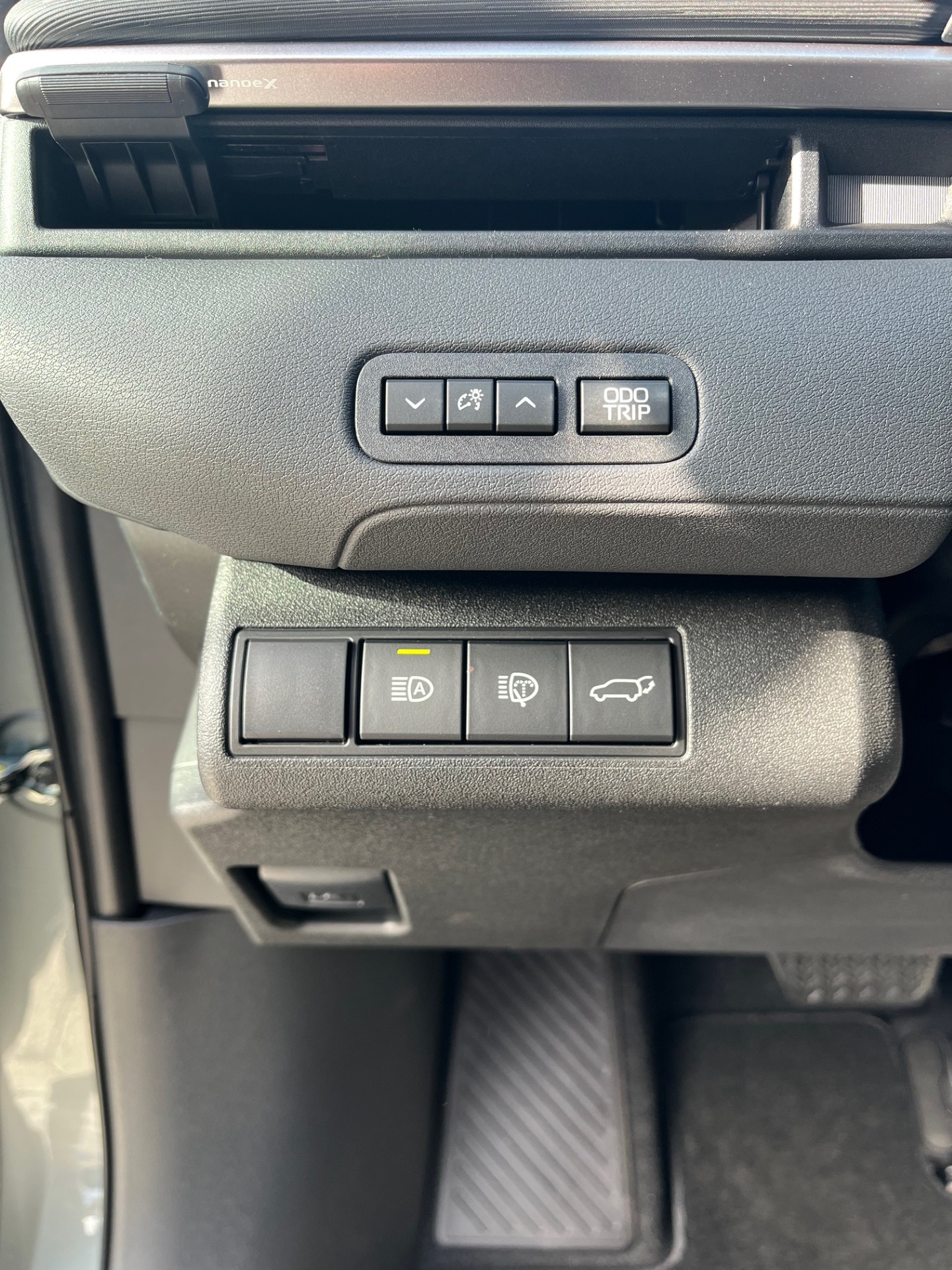 TOYOTA C-HR+ 77 kWh Style AWD-image-26
