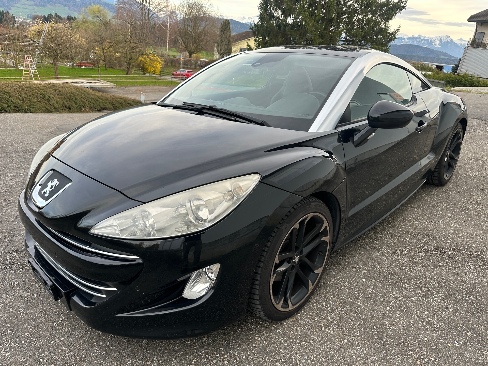 PEUGEOT RCZ 1.6 Turbo Black Yearling-image-5