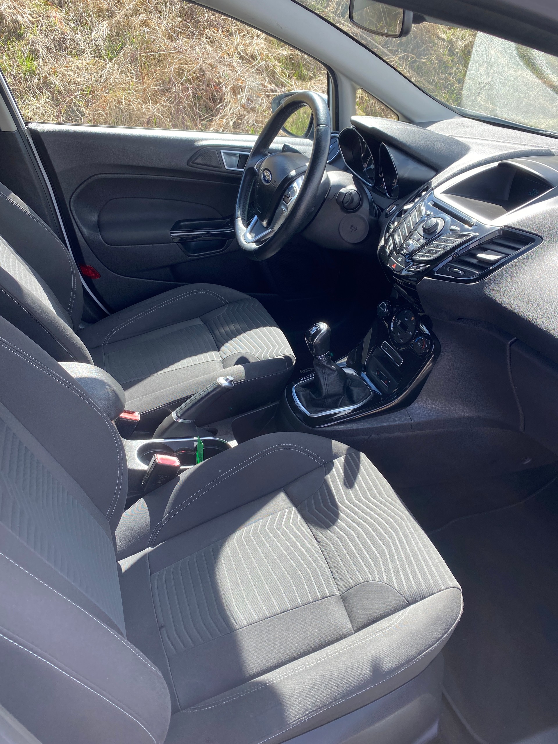 FORD Fiesta 1.6 TDCi Eco Trend-image-5