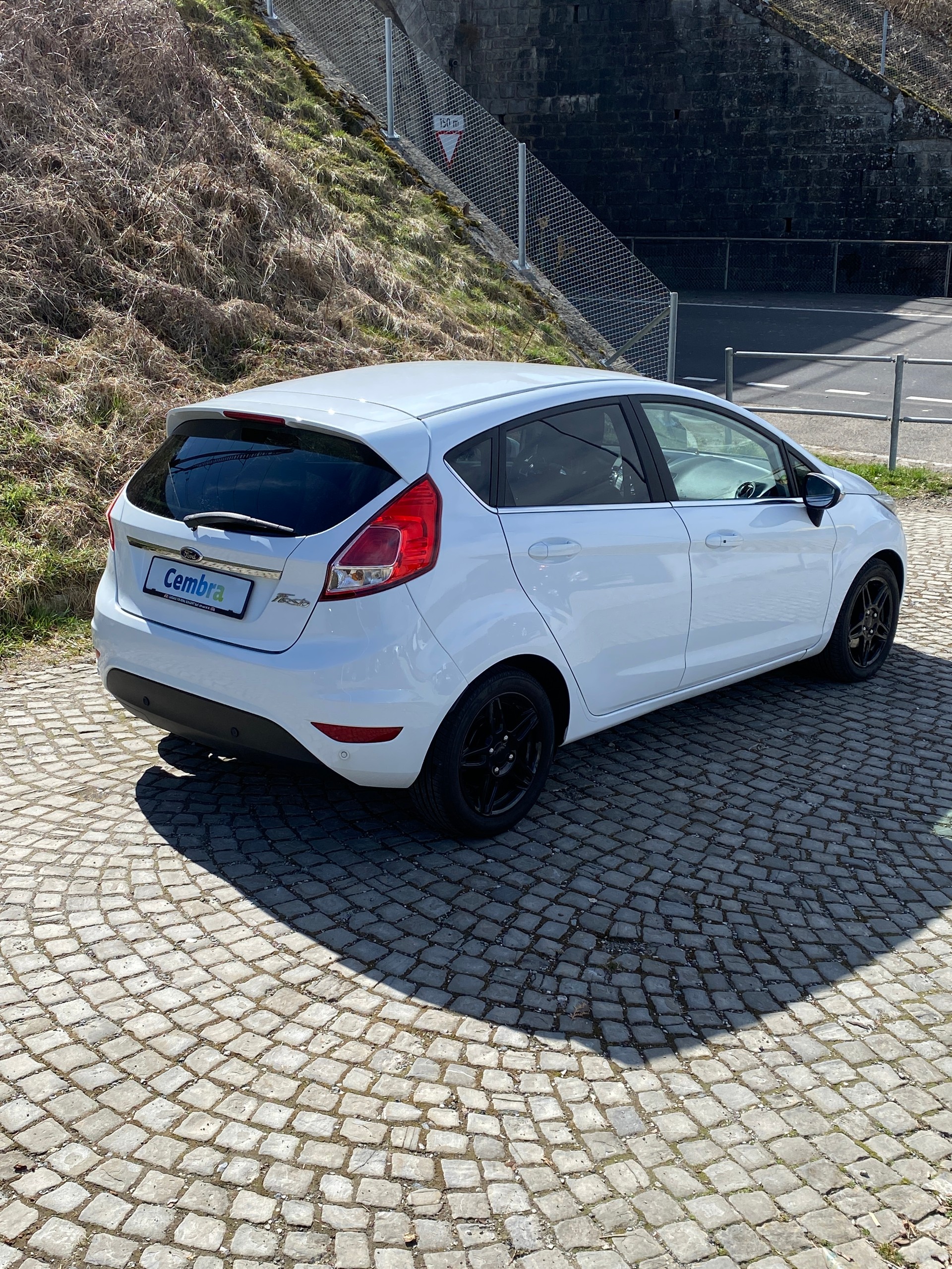 FORD Fiesta 1.6 TDCi Eco Trend-image-2