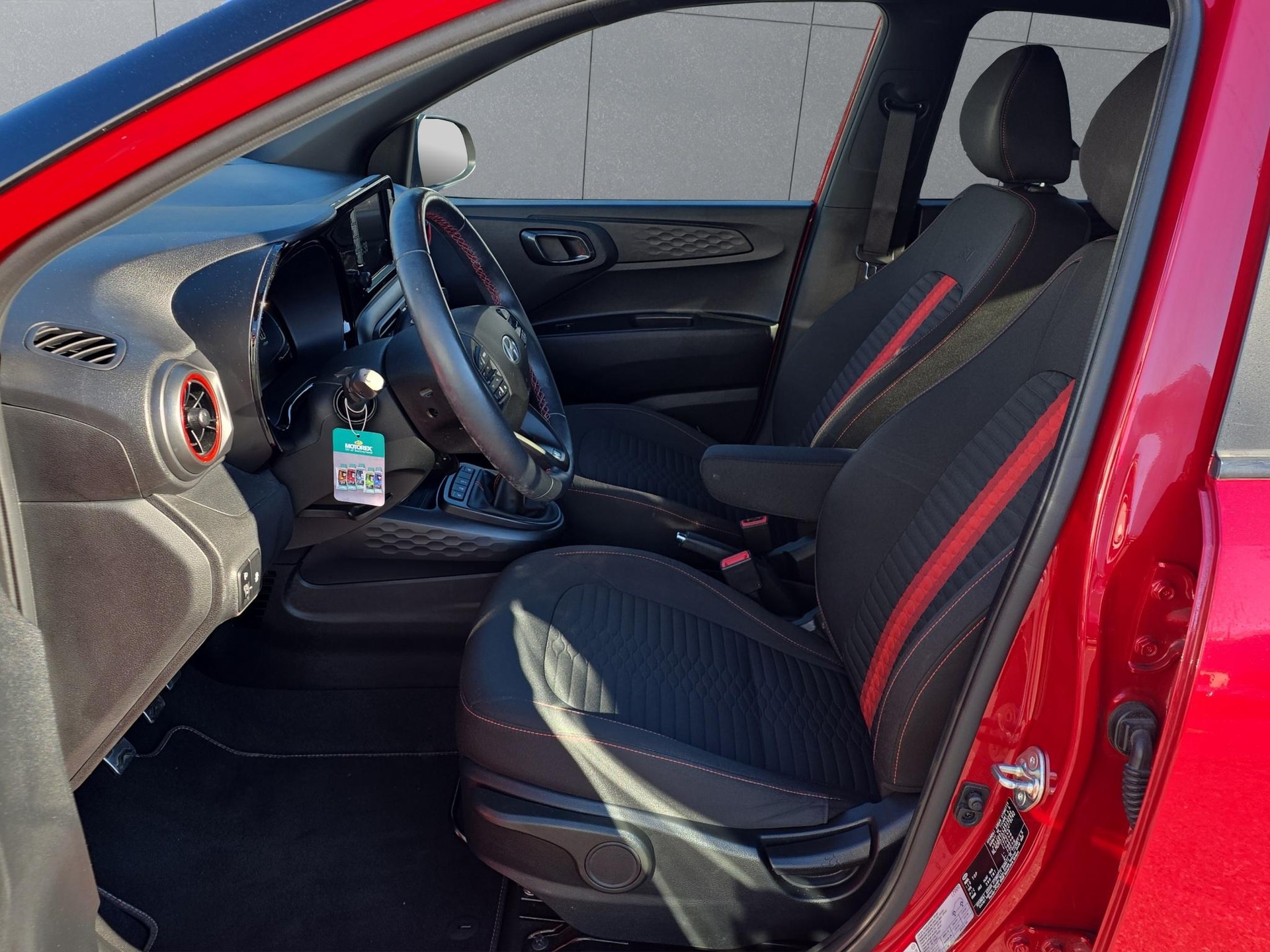 HYUNDAI i10 1.0 T-GDi N-Line-image-8