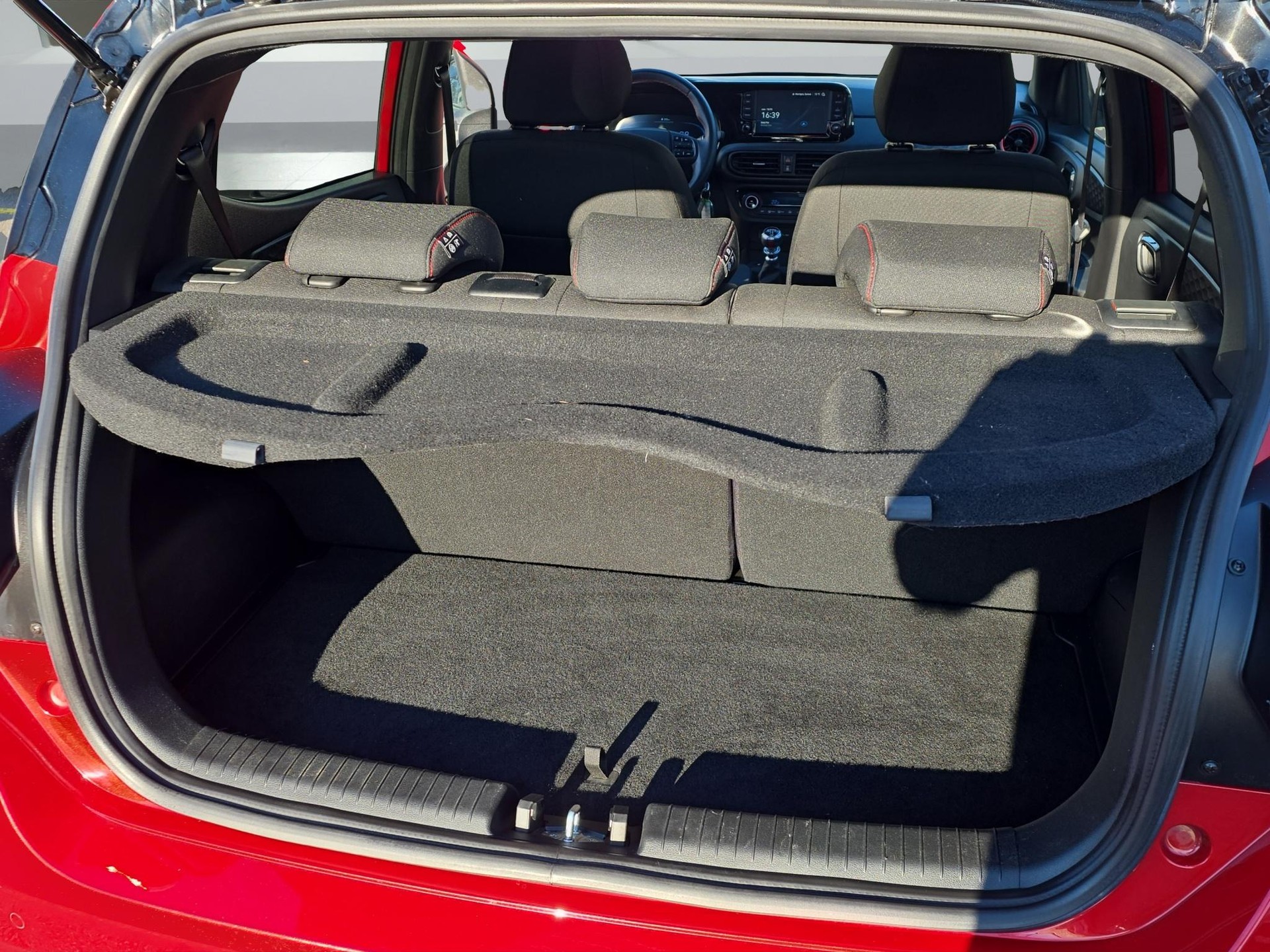 HYUNDAI i10 1.0 T-GDi N-Line-image-15