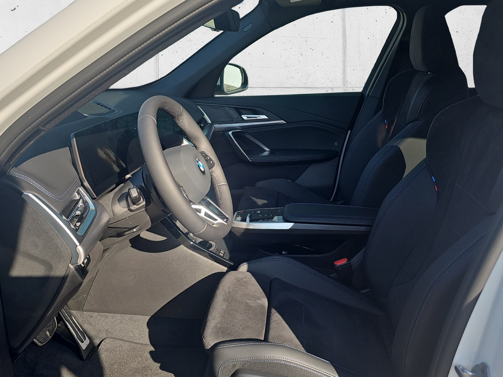 BMW X1 xDrive 20d 48V M Sport-image-9