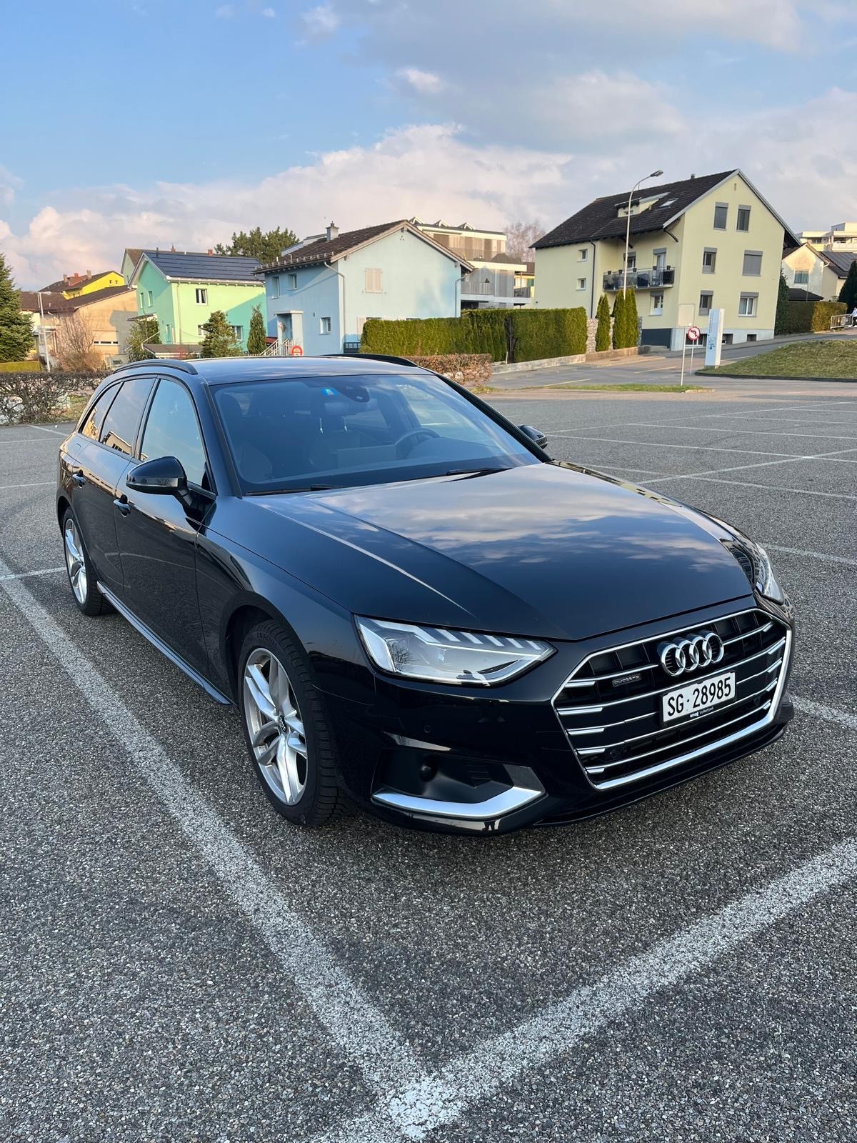 AUDI A4 Avant 45 TFSI S line S-tronic quattro-image-3