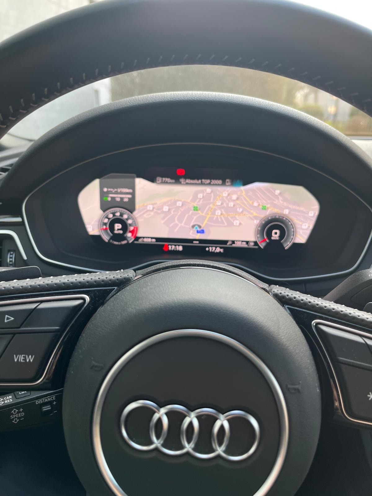 AUDI A4 Avant 45 TFSI S line S-tronic quattro-image-10