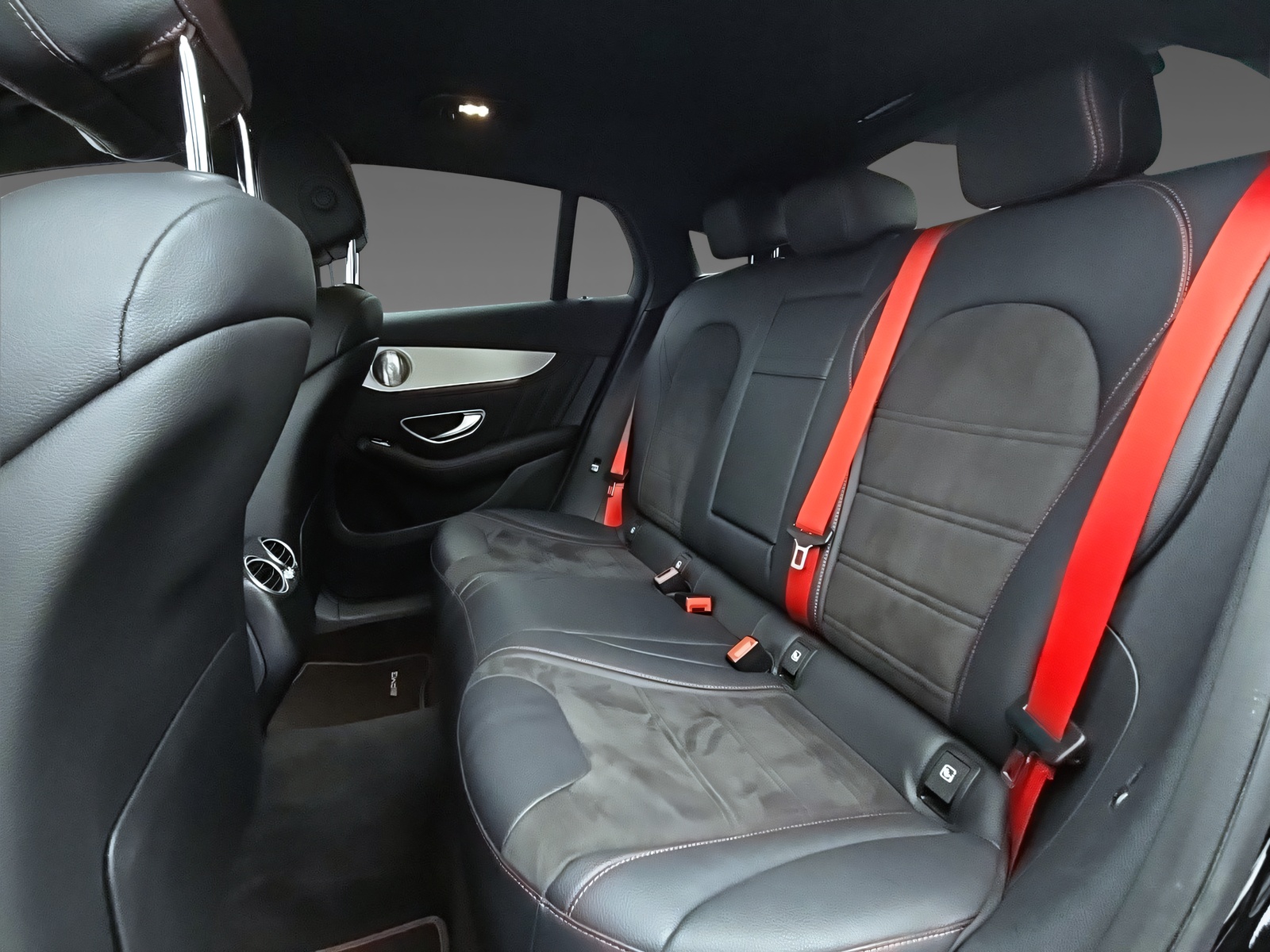 MERCEDES-BENZ GLC Coupé 43 AMG 4Matic-image-9