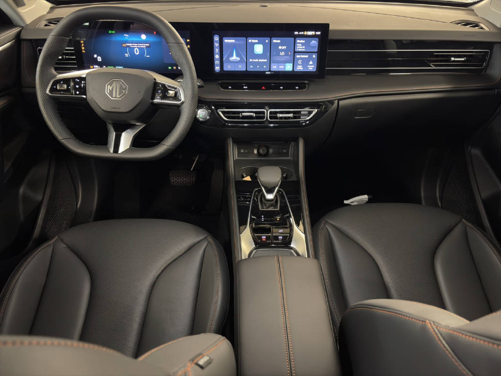 MG HS 1.5 Hybrid Luxury-image-6