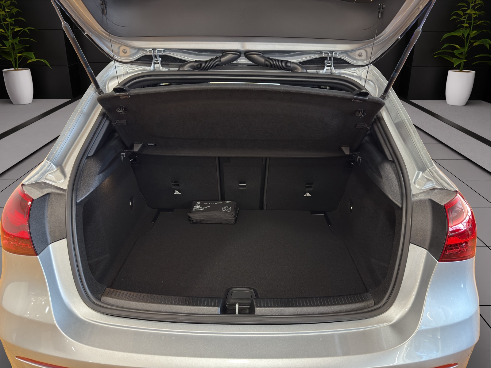 Image MERCEDES-BENZ A-250 A 250 4Matic 8G-DCT