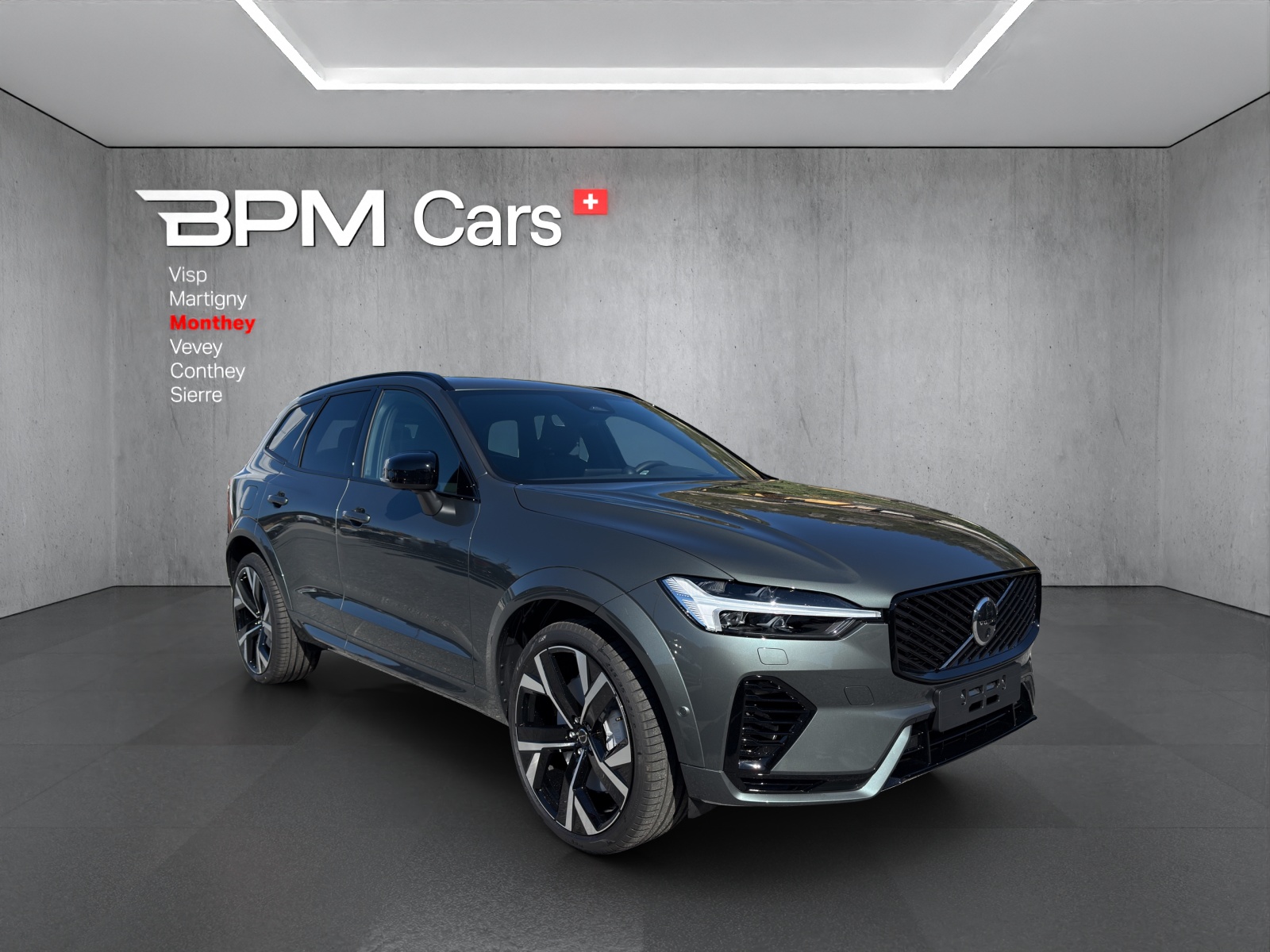 VOLVO XC60 T6 eAWD PluginHybrid Ultra Dark Geartronic-image-5