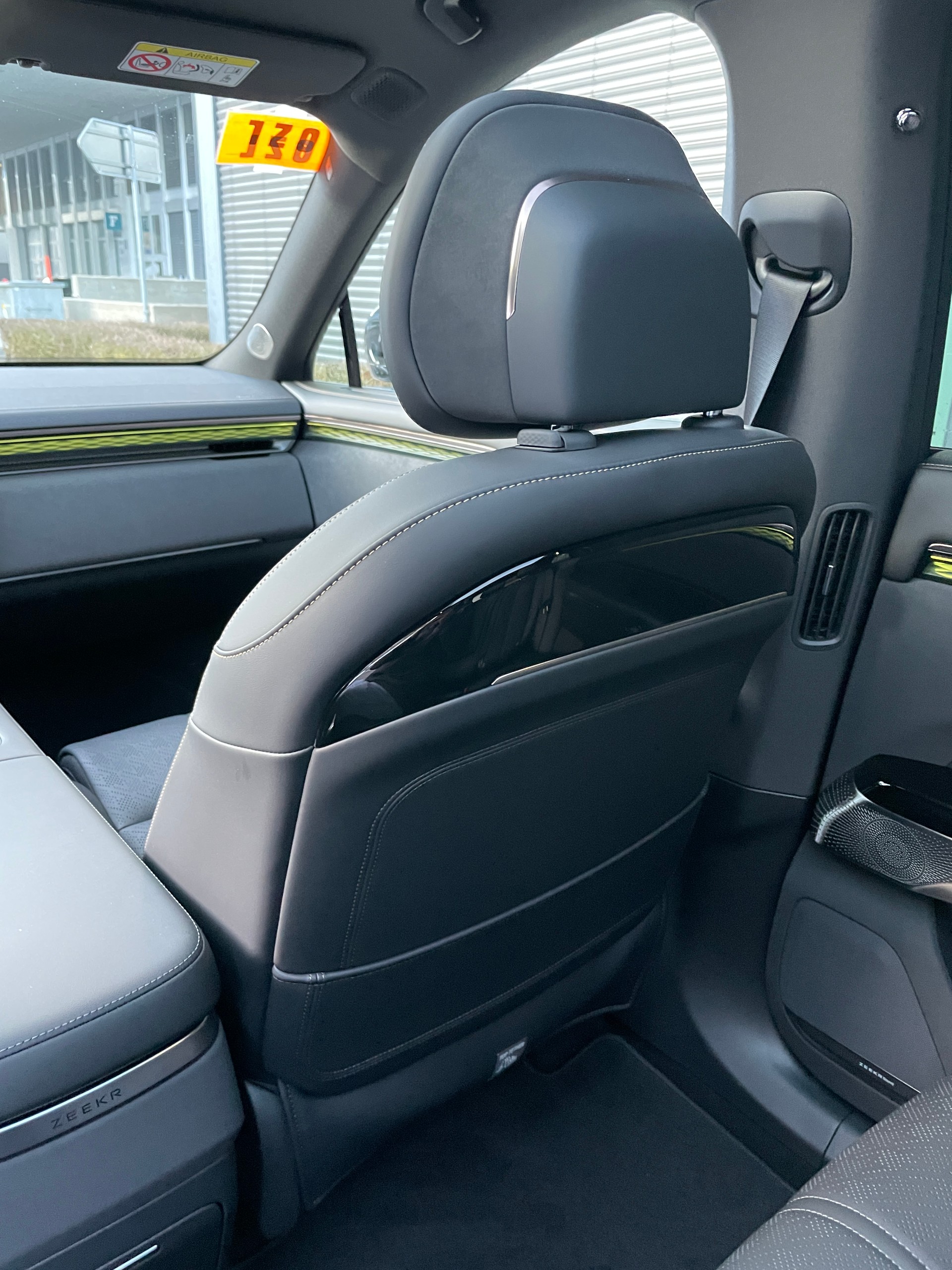 ZEEKR 7X Privilege AWD mit Comfort inkl. Cockpit Paket-image-19