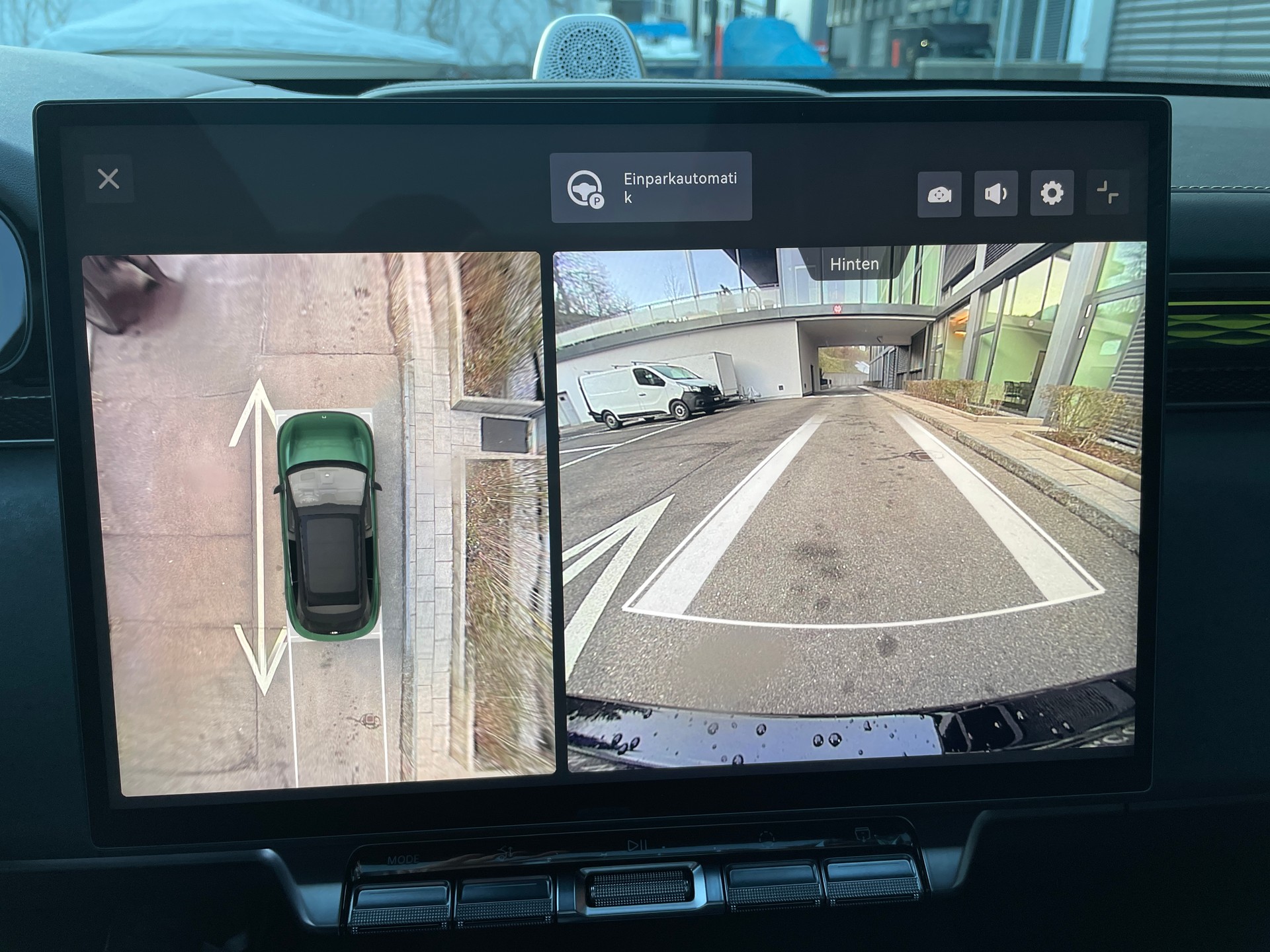 ZEEKR 7X Privilege AWD mit Comfort inkl. Cockpit Paket-image-25