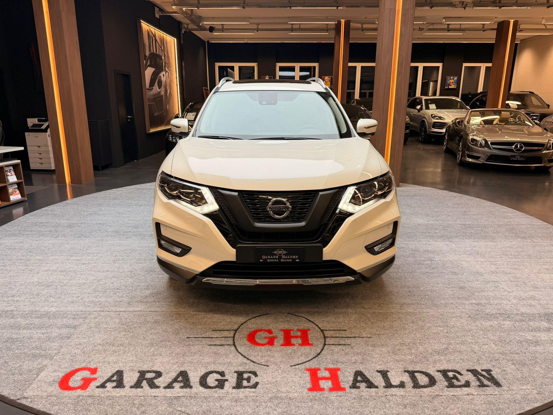 NISSAN X-Trail 2.0 dCi Tekna 4x4-image-2