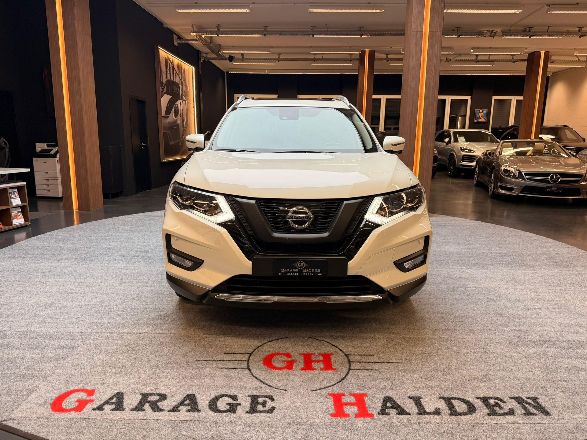 NISSAN X-Trail 2.0 dCi Tekna 4x4-image-1