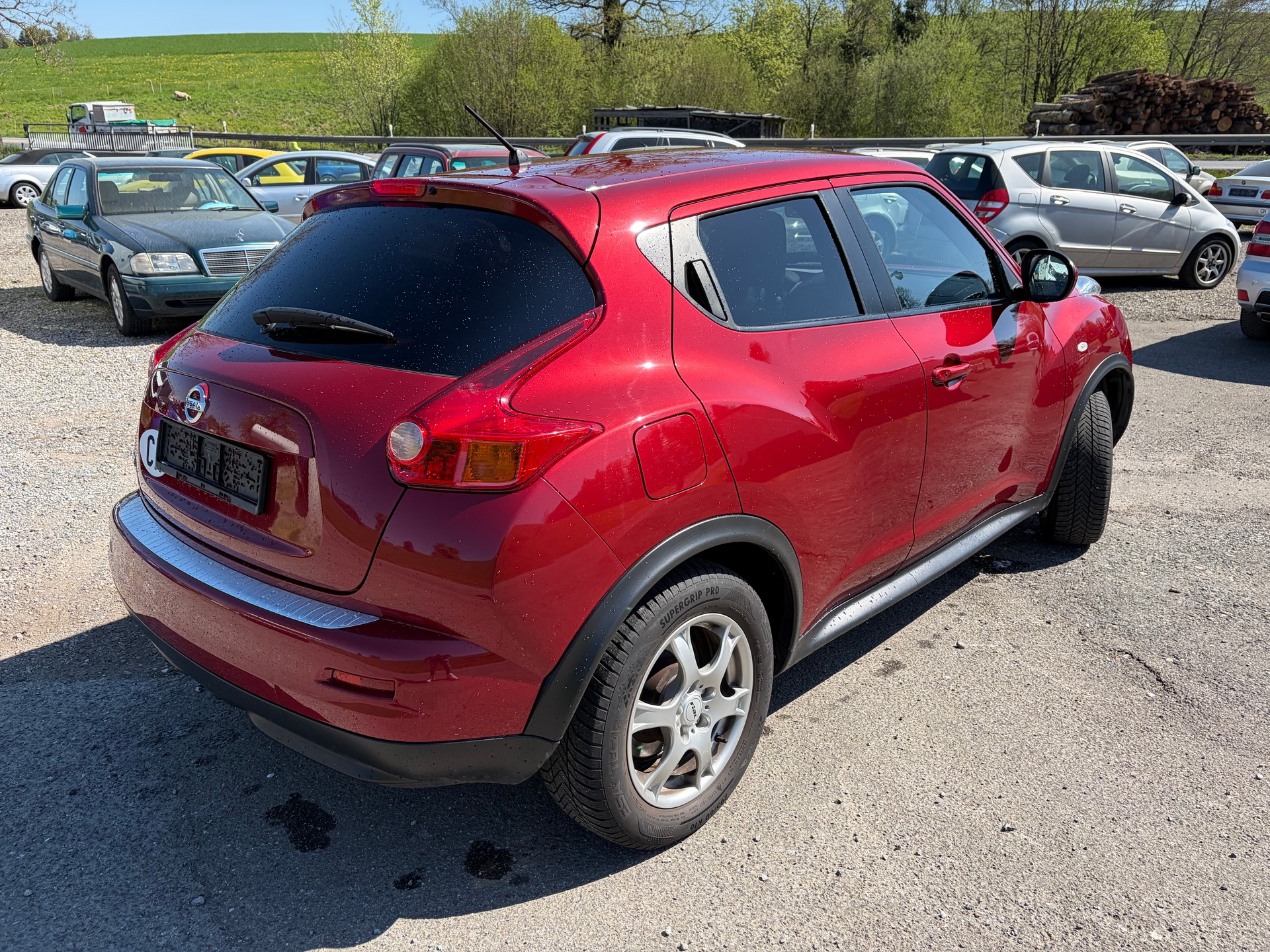 NISSAN Juke 1.6 DIG-T tekna 4x4 Xtronic M-CVT-image-2