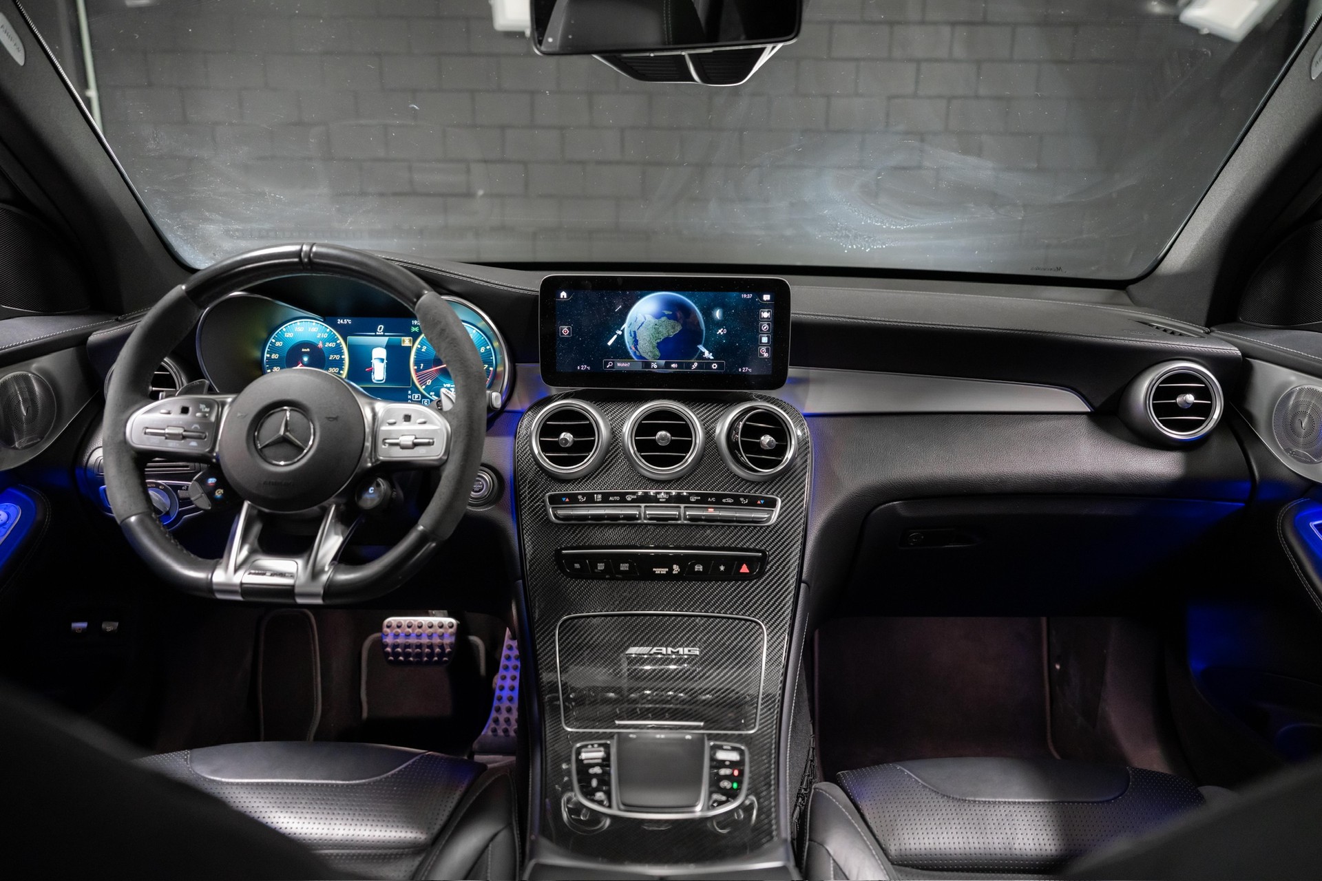MERCEDES-BENZ GLC 63 S AMG 4Matic 9G-Tronic-image-5