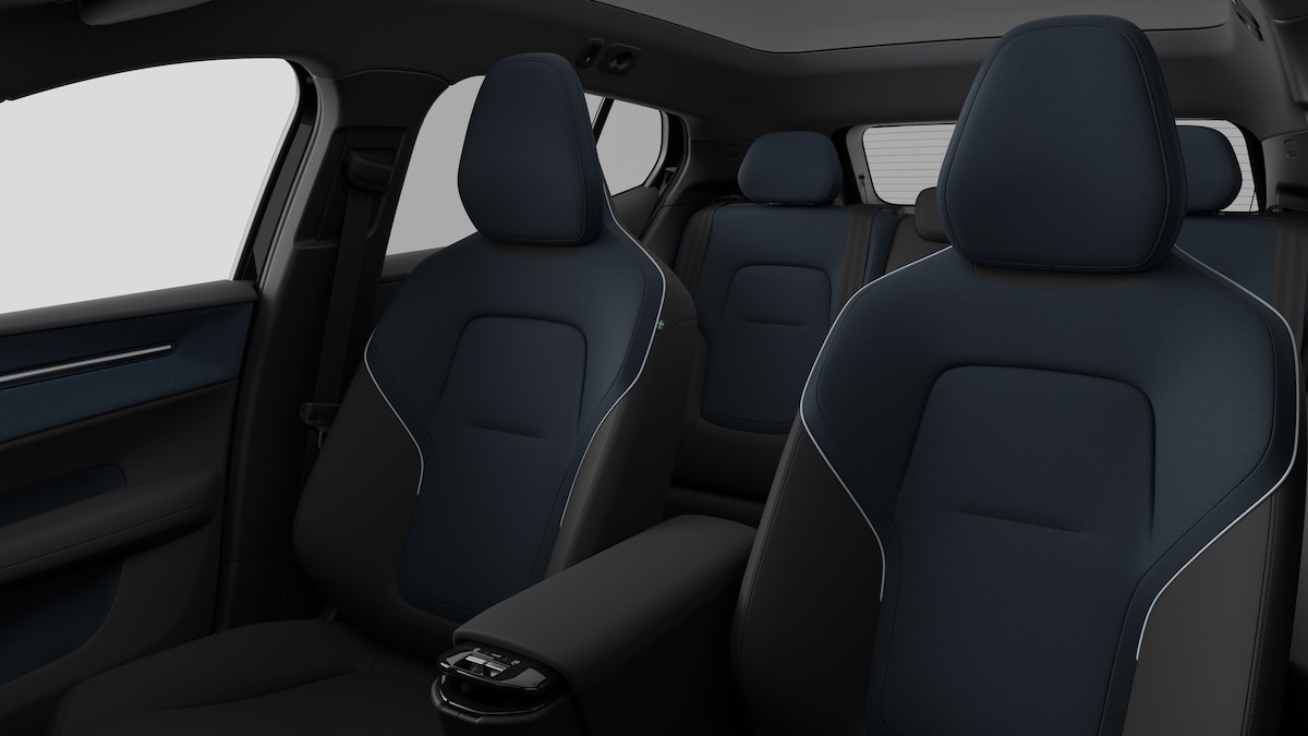 VOLVO EX30 Twin Ultra Performance XCENTRIC Black Edition-image-9