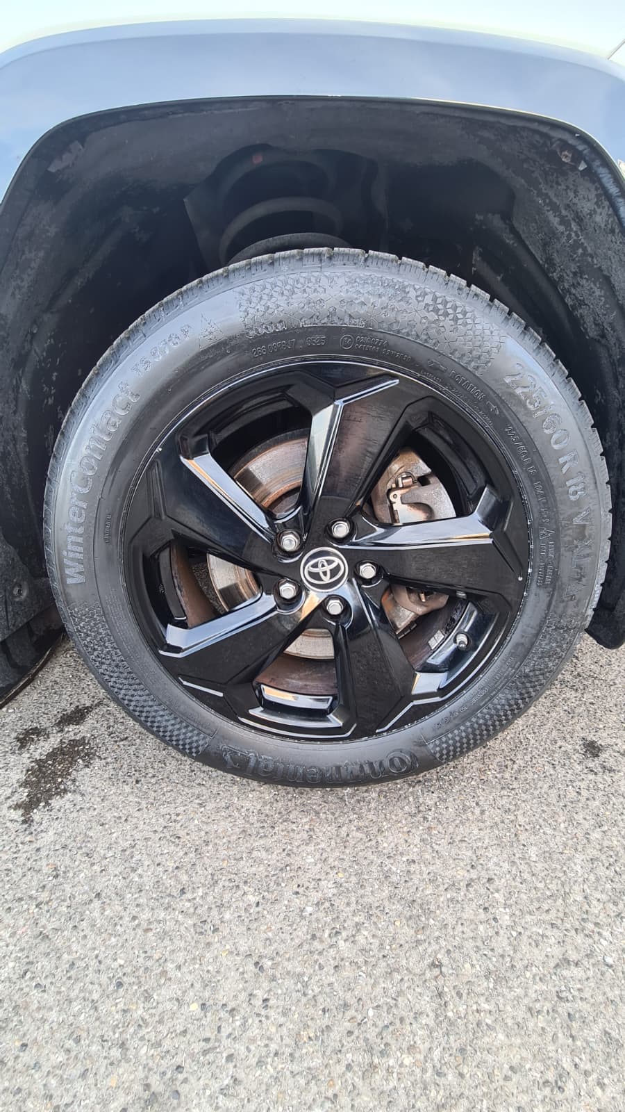TOYOTA RAV-4 2.5 HSD Premium e-CVT 4WD ** 222 PS ** Voll-Leder ** Gr-Navi ** RF-Kamera ** Abstandsregelsysteme ** Ab MFK & Service **-image-16