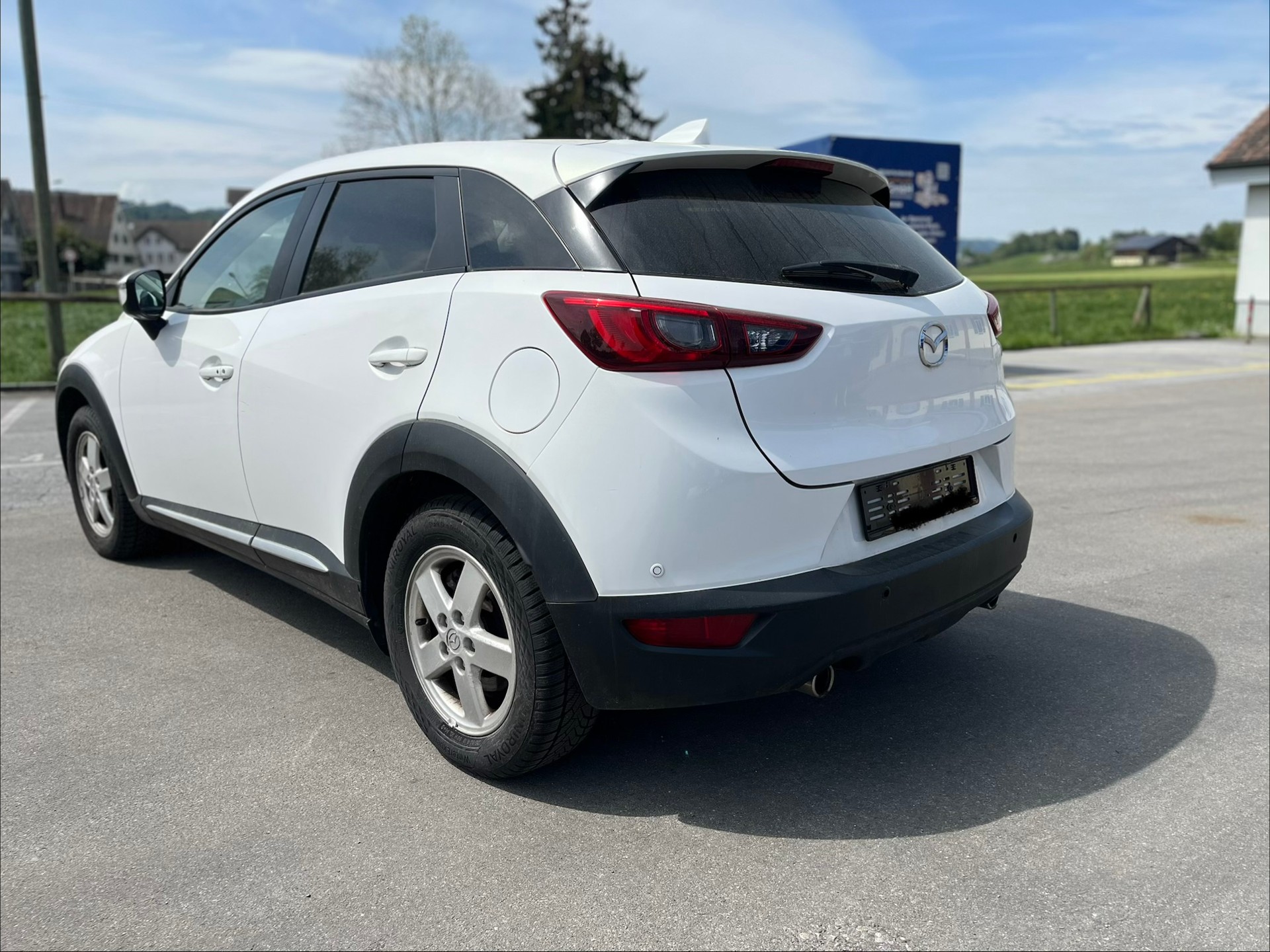 MAZDA Diesel Automat 1,5i mit Leder Sitz Euro B6b-image-5