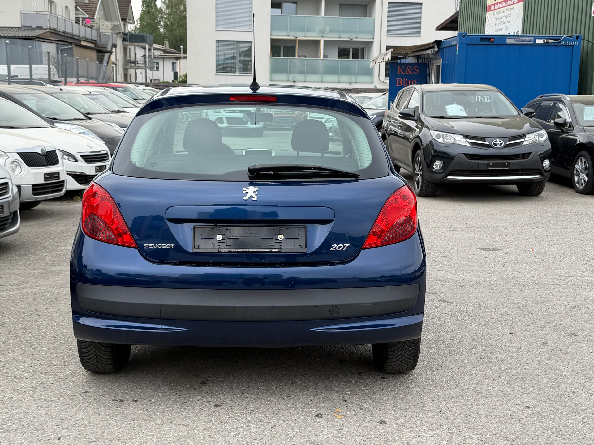 PEUGEOT 207 1.4 16V Trendy Clim'-image-13