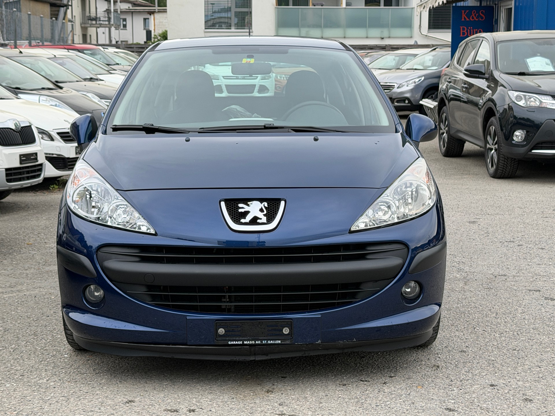 PEUGEOT 207 1.4 16V Trendy Clim'-image-3