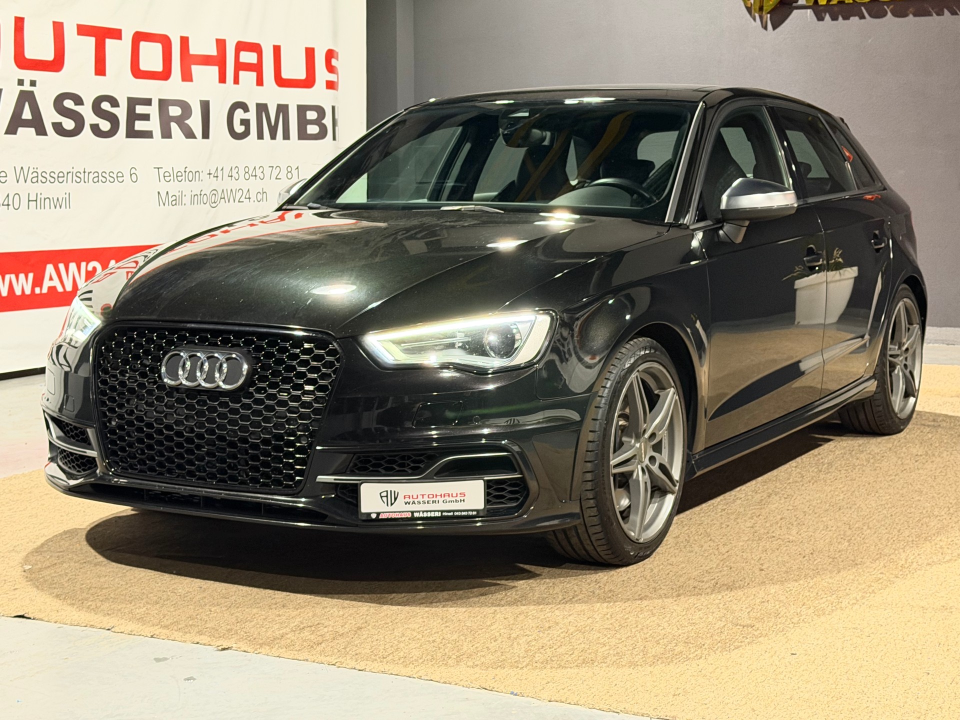 AUDI S3 Sportback 2.0 TFSI quattro S-tronic-image-5