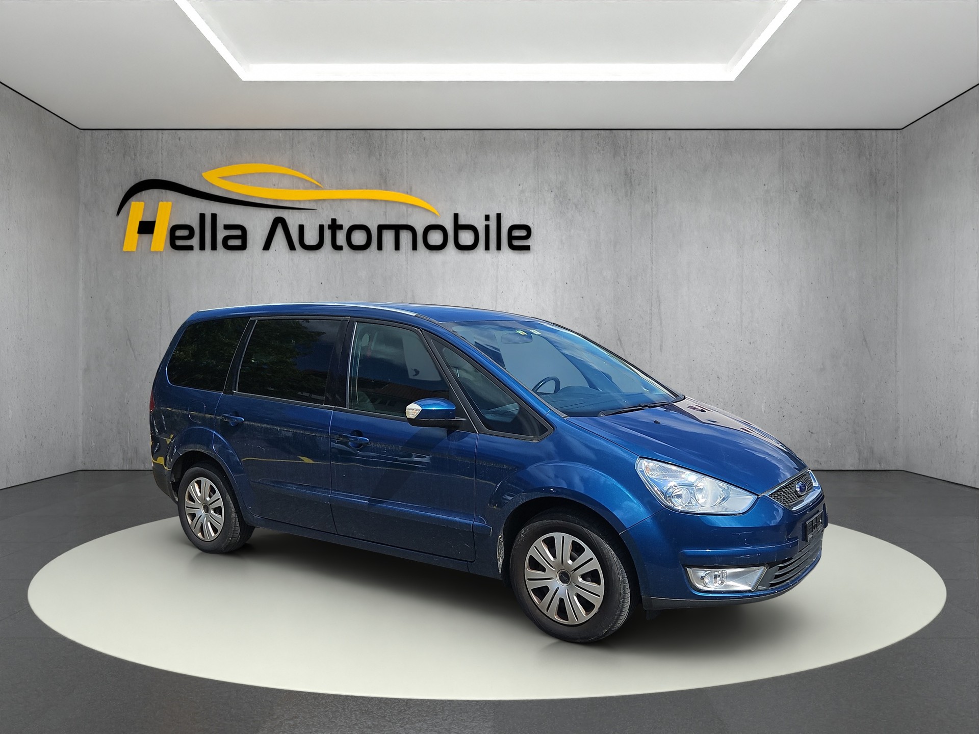 FORD Galaxy 2.0i Titanium-image-0