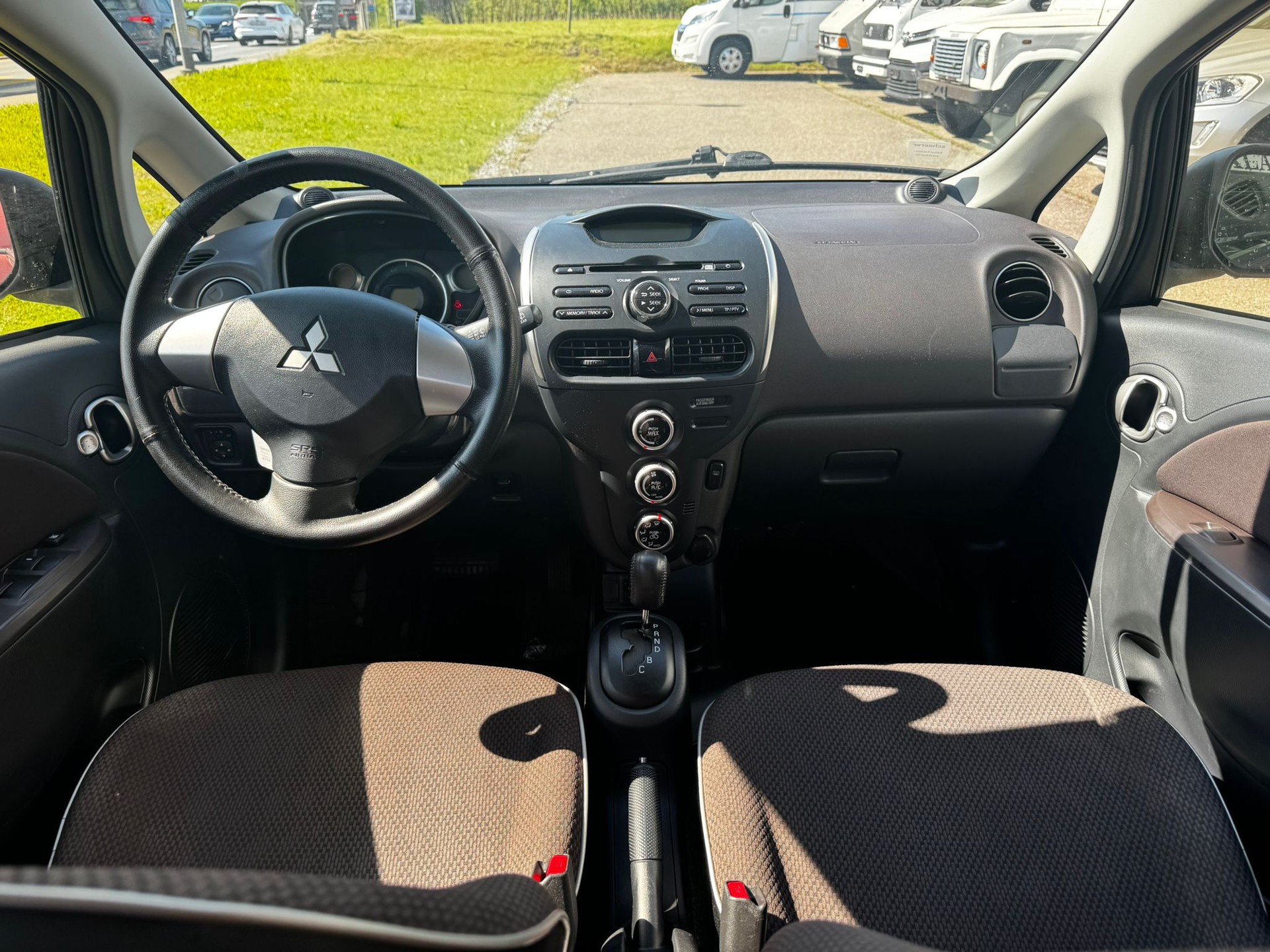 MITSUBISHI i MiEV-image-8