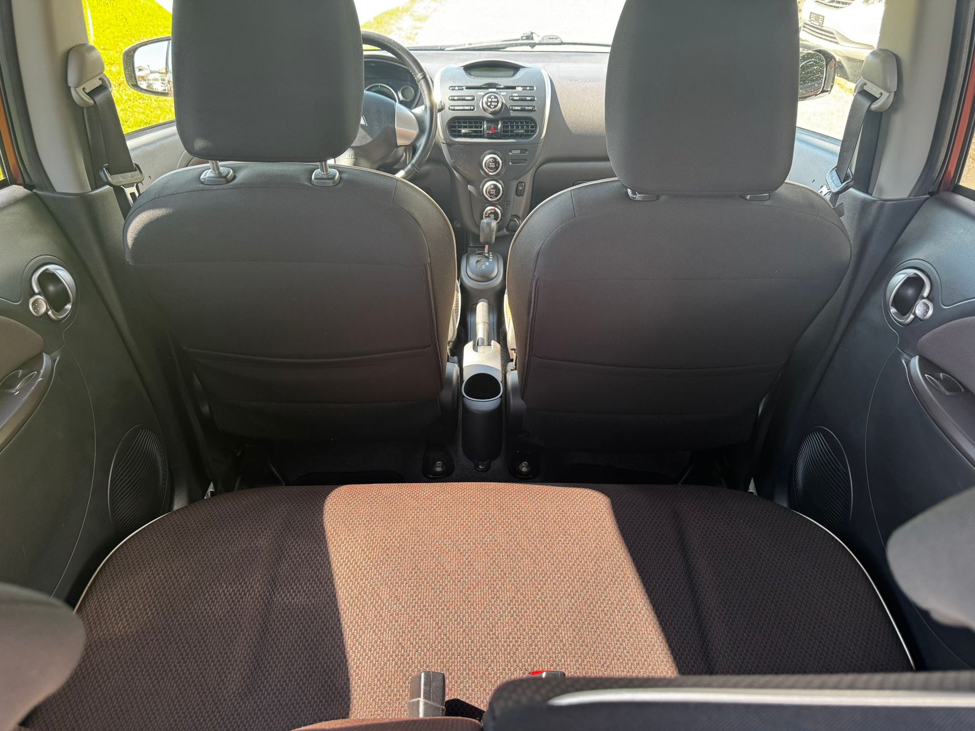 MITSUBISHI i MiEV-image-11