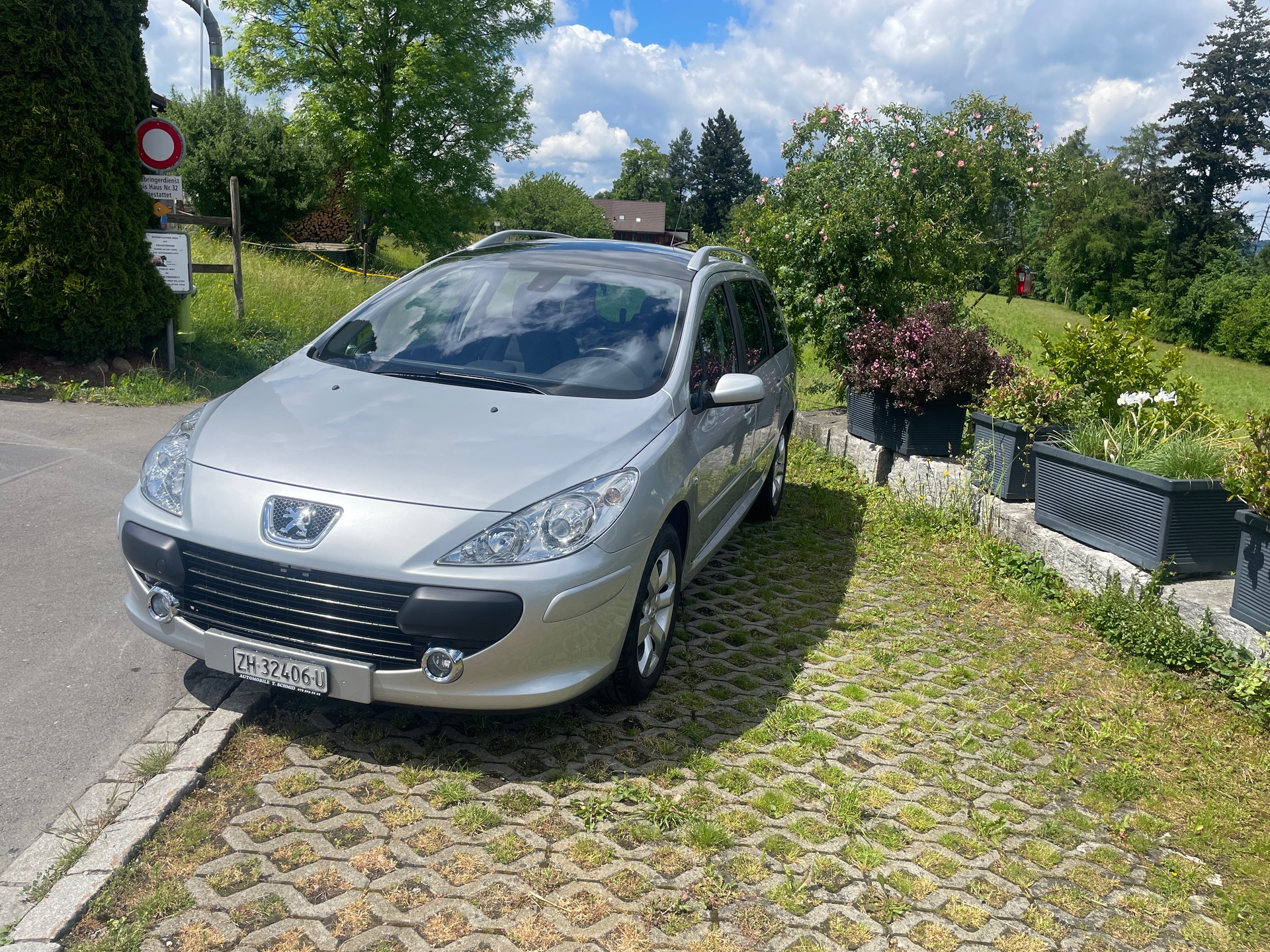 PEUGEOT 307 SW 2.0 16V Premium