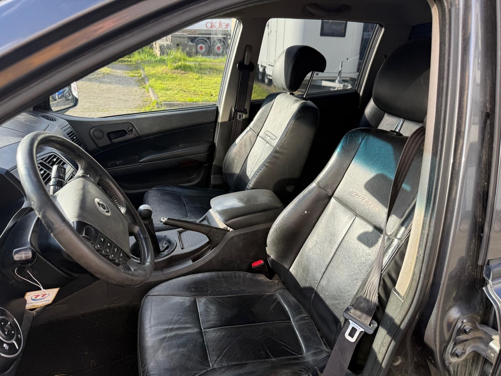 KGM-SsangYong Actyon Sports FR 2.0 Sapphire 4WD-image-8