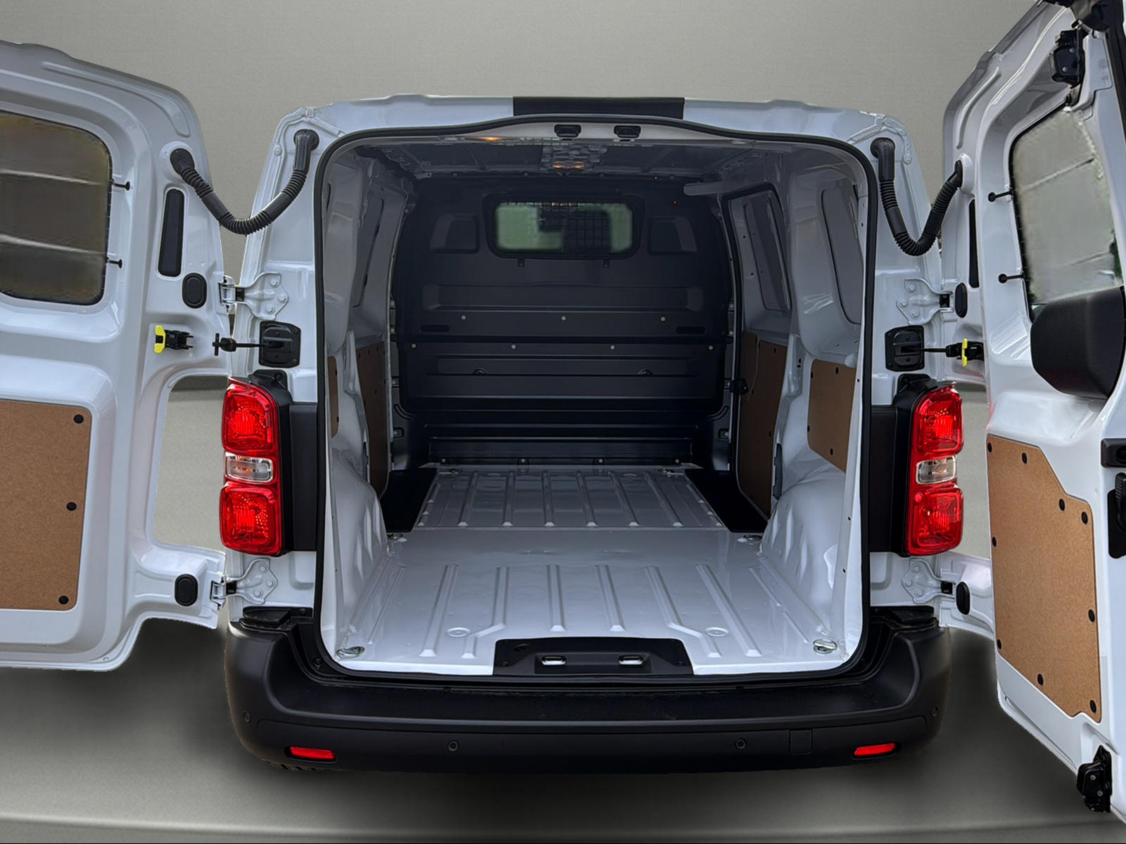 PEUGEOT Expert 2.2 BlueHDi 150 S&S Standard EAT8-image-10
