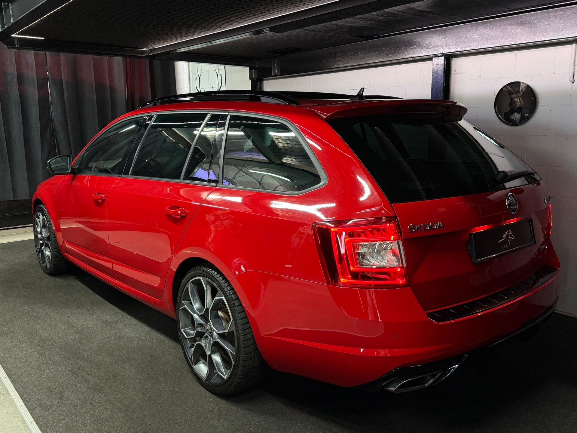 SKODA Octavia Combi 2.0 TSI RS CHALLENGE DSG-image-3