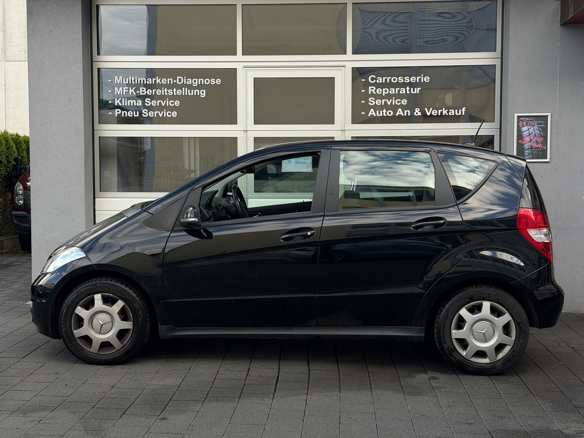 MERCEDES-BENZ A 150 Elégance Edition A*Ab MFK&Service*CH-FHZ*Automatik*Sparsam&Zuverlässig*-image-3
