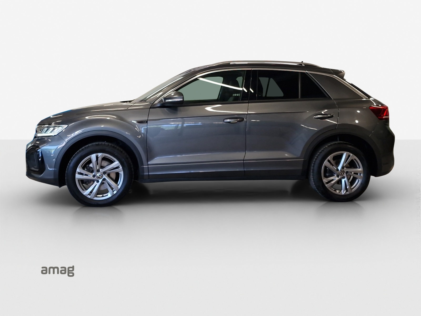 VW T-Roc 2.0 TSI R-Line DSG 4Motion-image-1