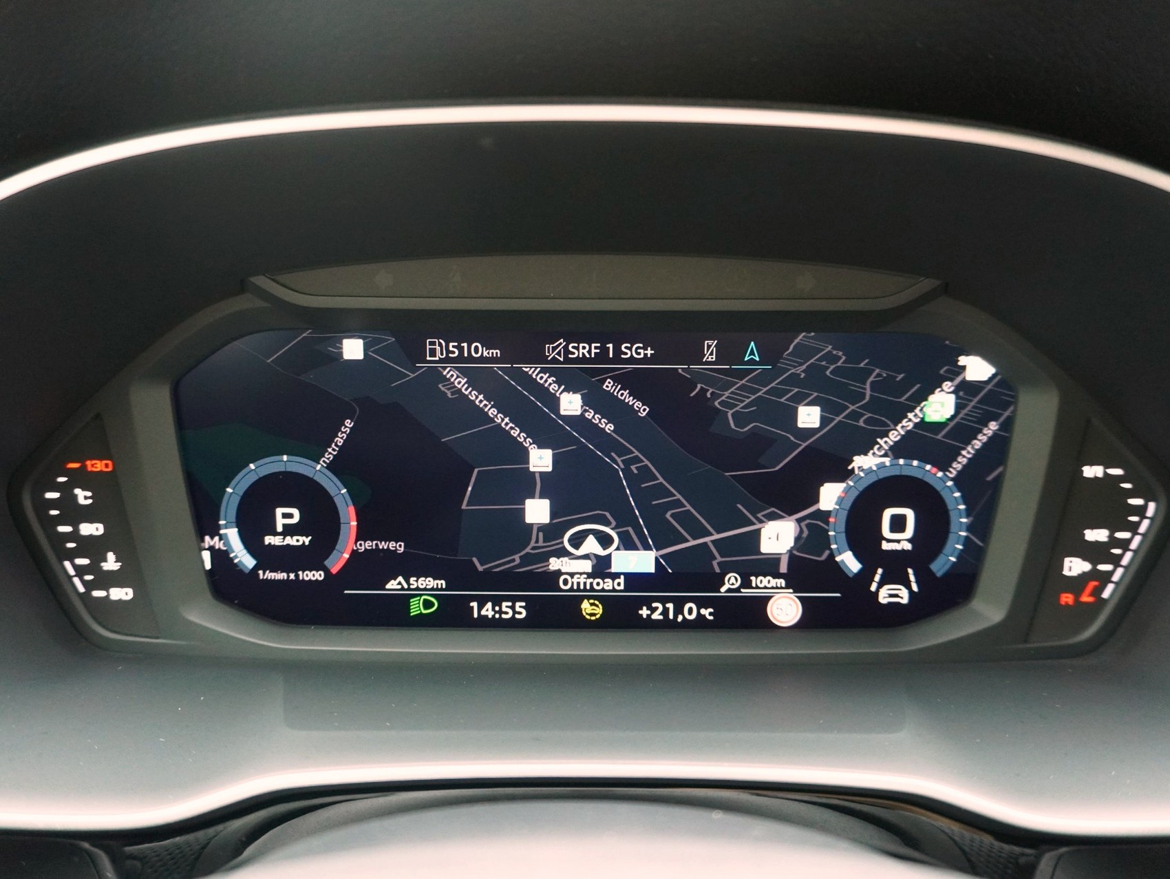 AUDI Q3 35 TFSI S line S-Tronic-image-18