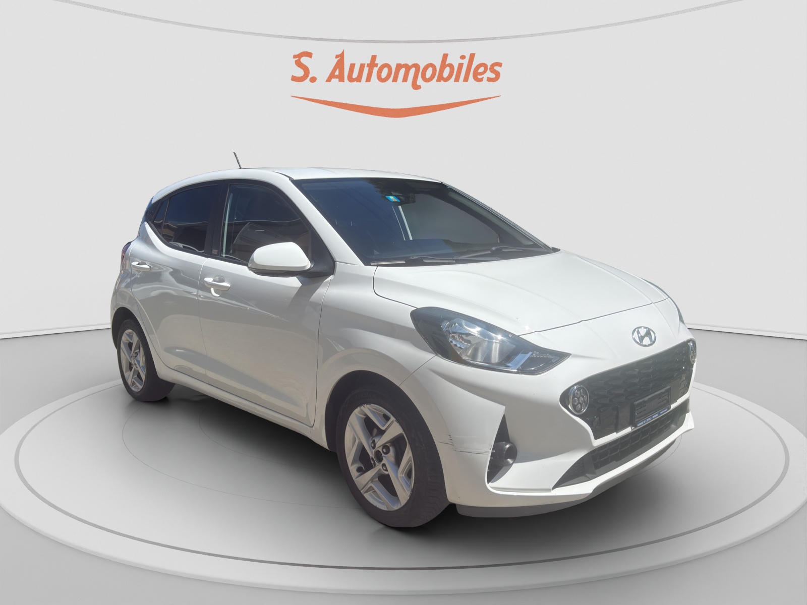 HYUNDAI i10 1.0 Launch Automat-image-6