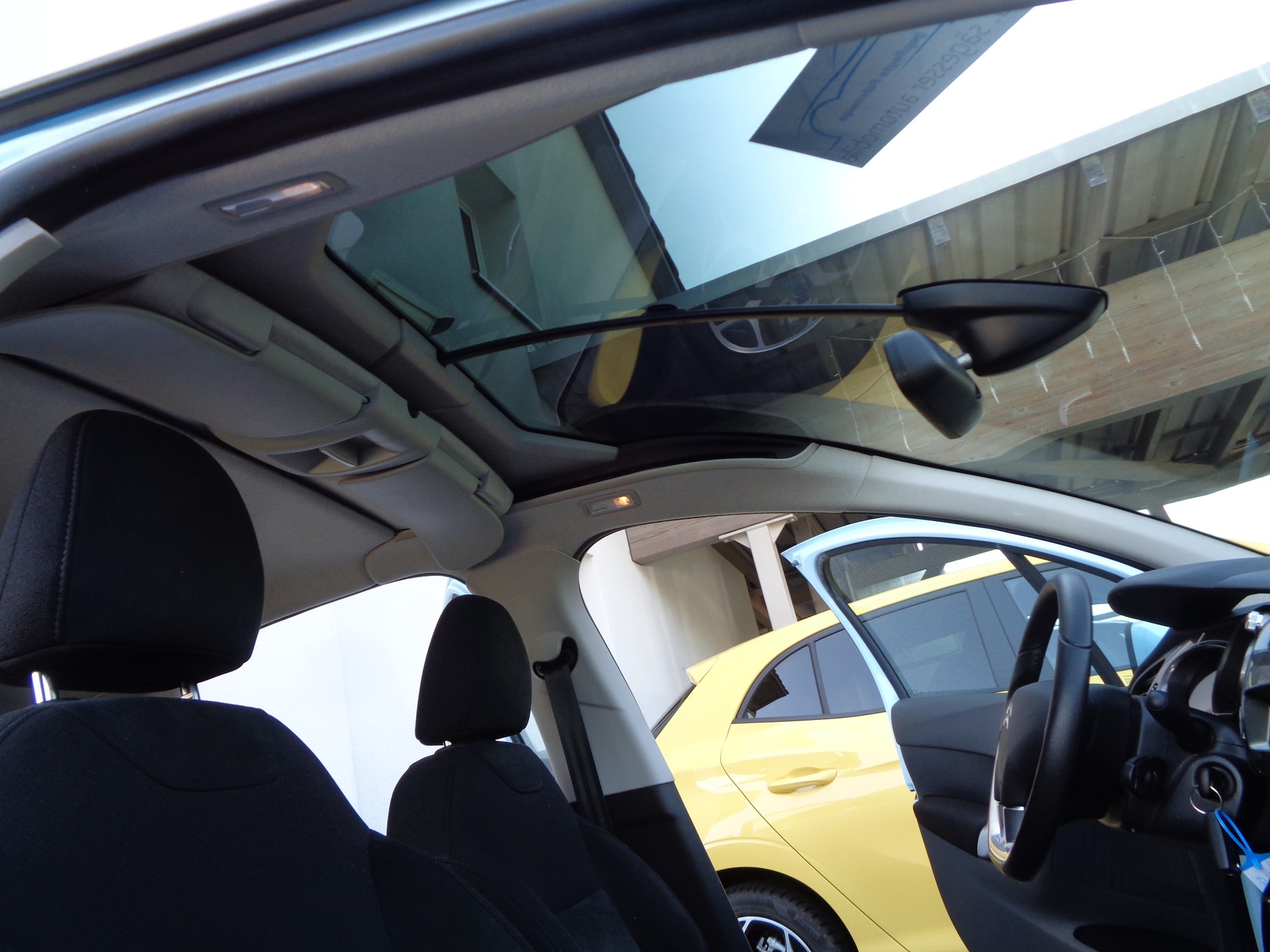 CITROEN C3 1.4i 16V Exclusive-image-17